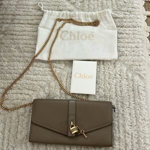 Chloé Crossbody Aby wallet